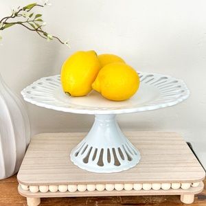 Vintage White Reticulated Pedestal Cake Stand Kitchen Decor Riser MCM Plants